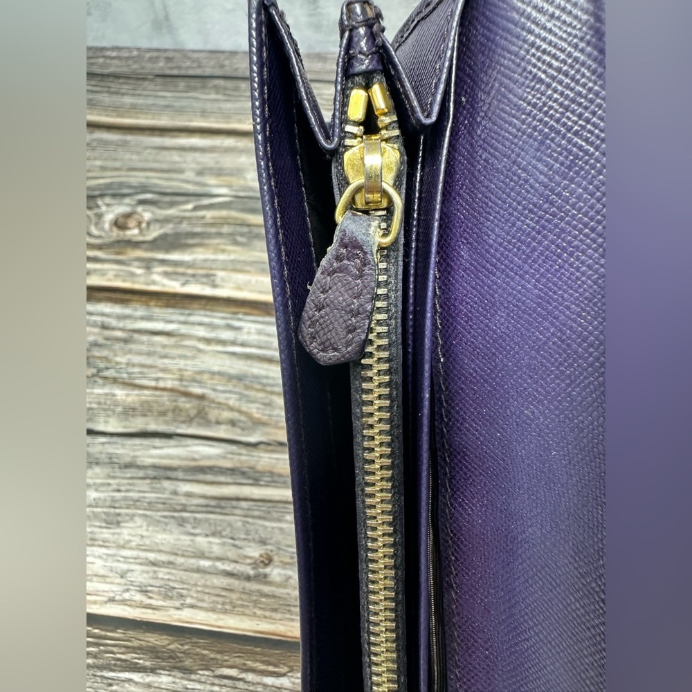 Prada Saffiano Leather Wallet Purple EUC - Picture 6 of 16